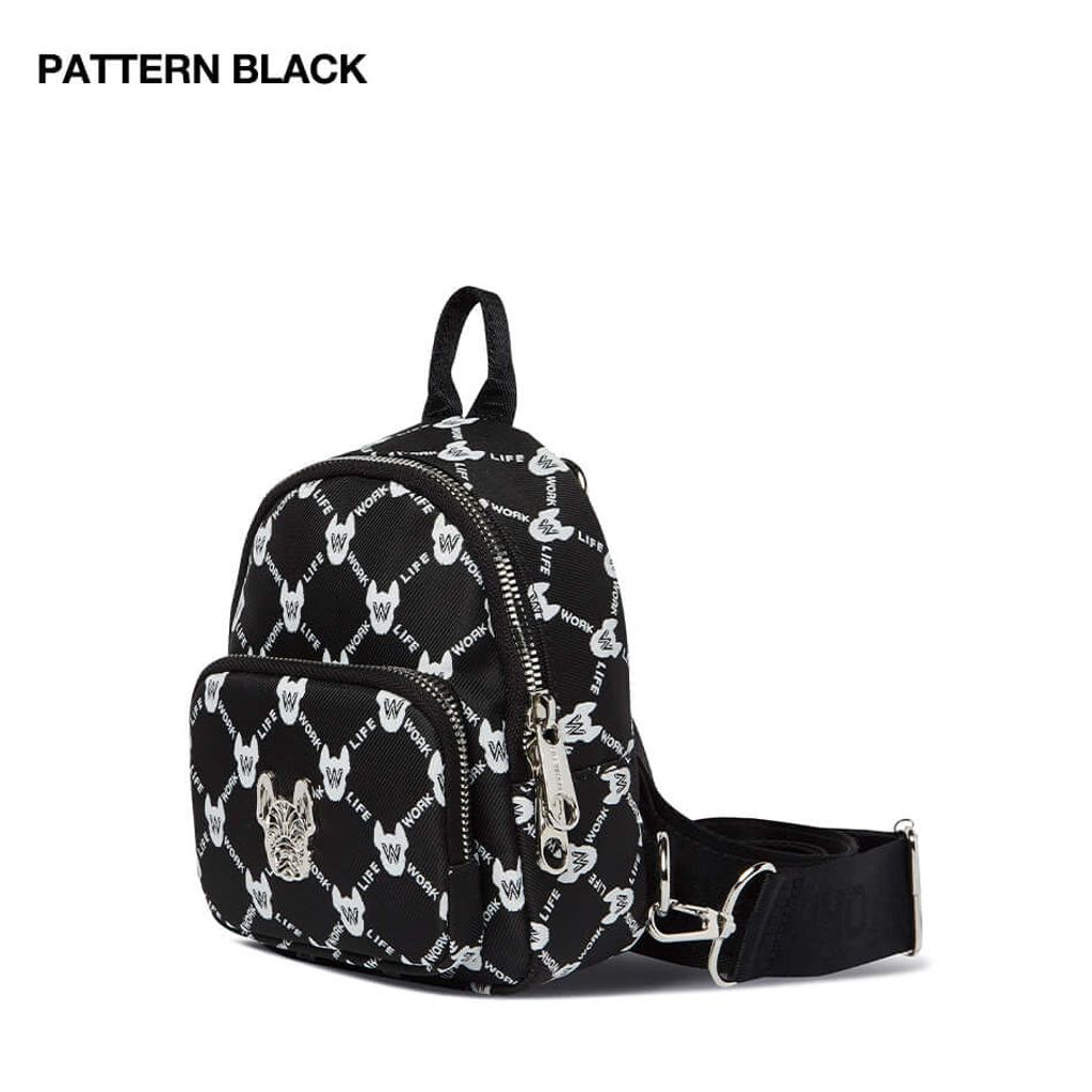 JuzBeauty_JuzBeautyMalaysia_JuzPretty_Authentic_Kbeauty_Malaysia_Skin_Care_Cosmetics_Jbeauty_Health_Care_korean_streetwear_LifeWork Mini Jacquard Monogram 2WAY Bag LW235BG410 LifeWork 斜挎包4 copy