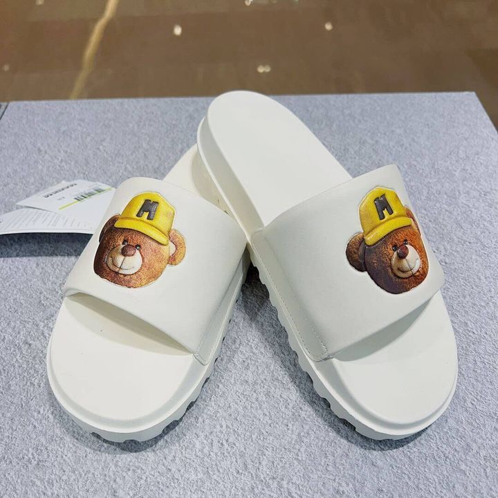 JuzBeauty_JuzBeautyMalaysia_JuzPretty_Authentic_Kbeauty_Malaysia_Skin_Care_Cosmetics_Jbeauty_Health_Care_korean_streetwear_MARKM Bear Slide 可爱熊熊拖2