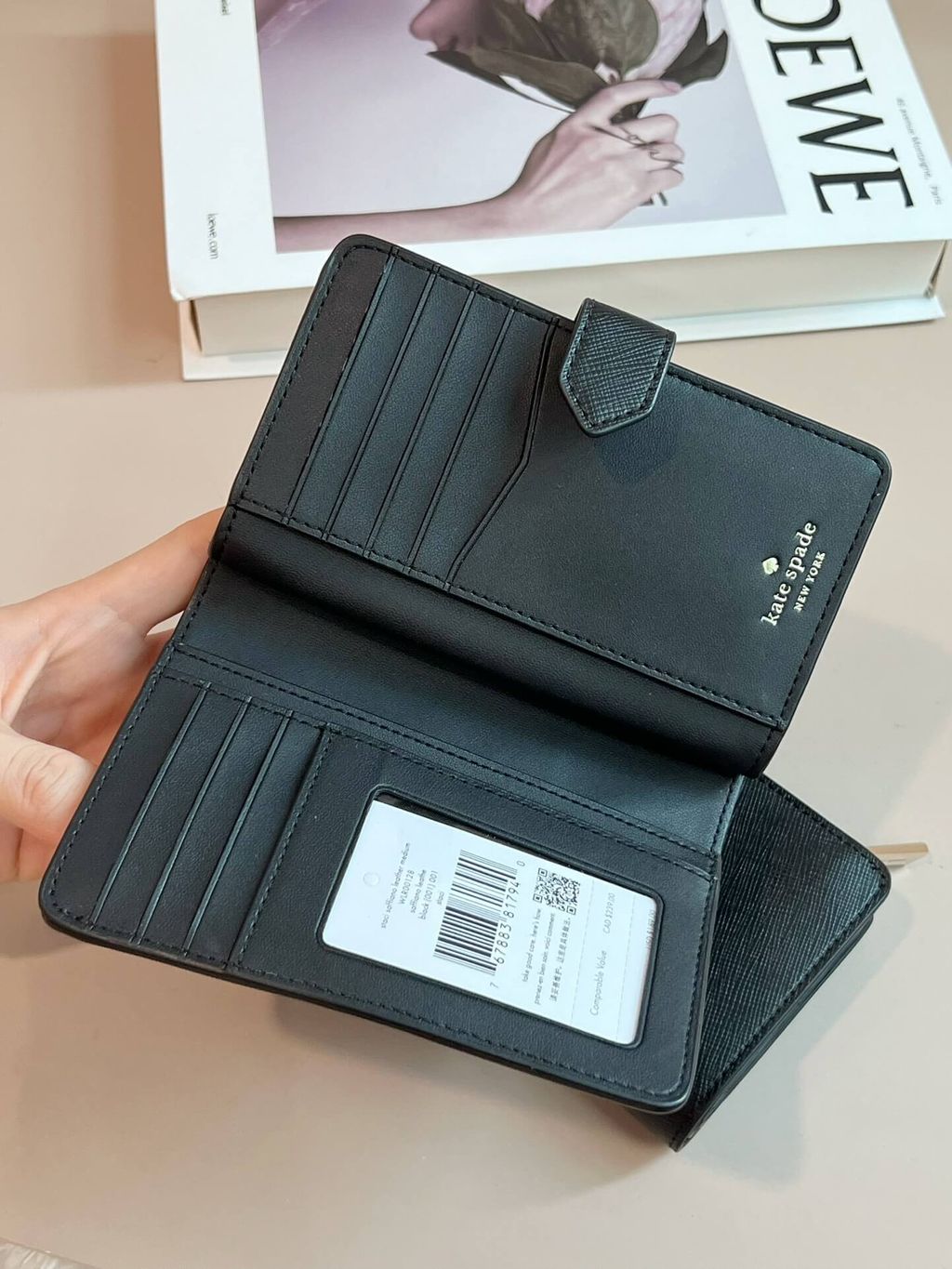 JuzBeauty_JuzBeautyMalaysia_JuzPretty_Authentic_Kbeauty_Malaysia_Skin_Care_Cosmetics_Jbeauty_Health_Care_korean_streetwear_US_Kate Spade WLR00128 Medium Compact Bifold Wallet Staci Black