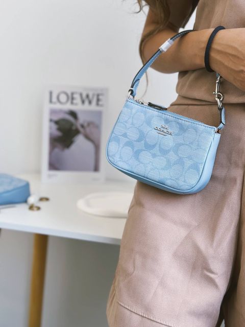 JuzBeauty-JuzBeautyMalaysia-JuzPretty-Authentic-Kbeauty-Malaysia-Skin-Care-Cosmetics-Jbeauty-Health-Care-korean-streetwear-Coach Nolita 15 In Signature Chambray Cornflower Multi CI027 迷你麻将包6.jpg
