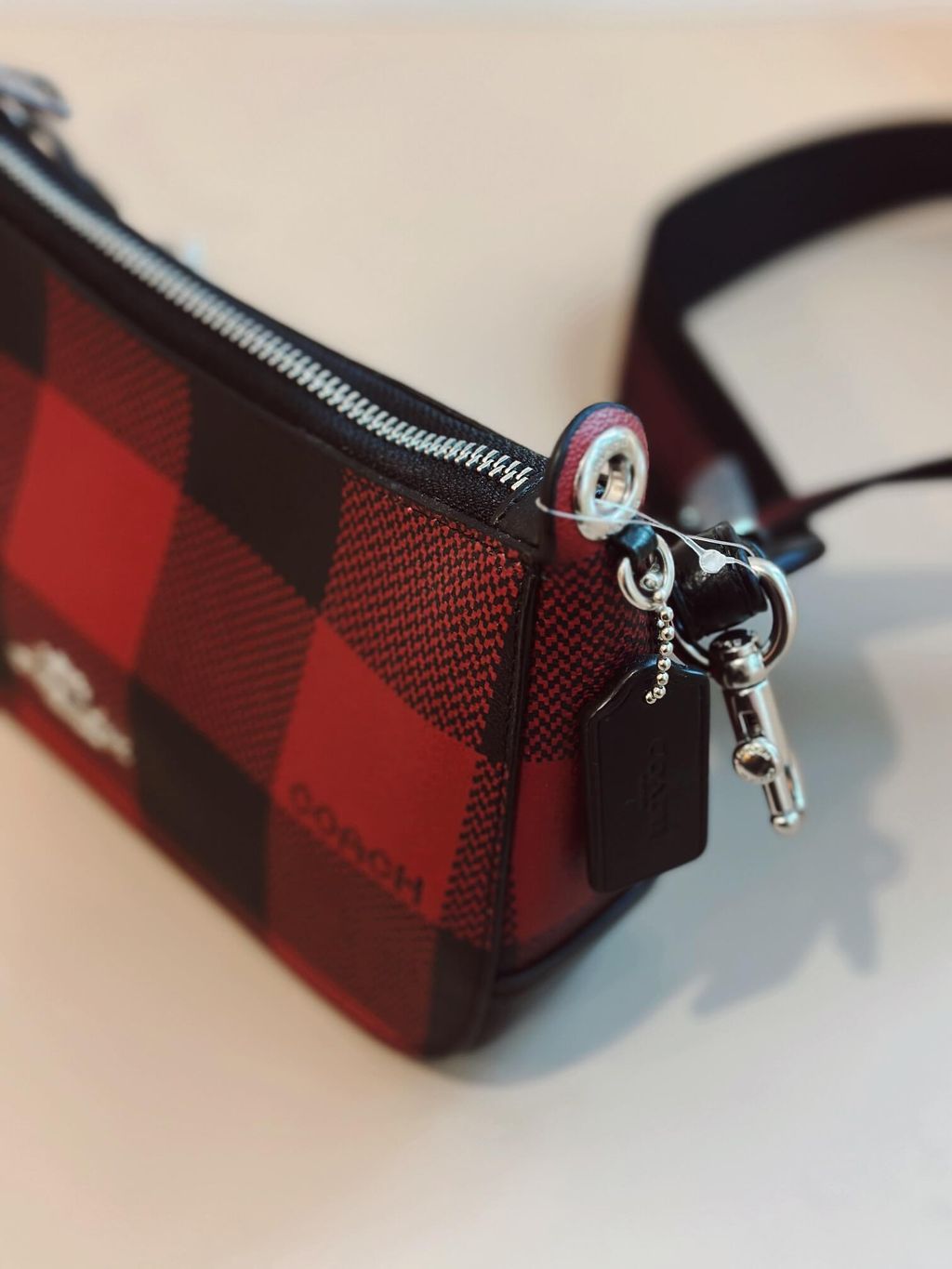 JuzBeauty-JuzBeautyMalaysia-JuzPretty-Authentic-Kbeauty-Malaysia-Skin-Care-Cosmetics-Jbeauty-Health-Care-korean-streetwear-COACH C6818 Jes Baguette With Buffalo Plaid Print 麻将包