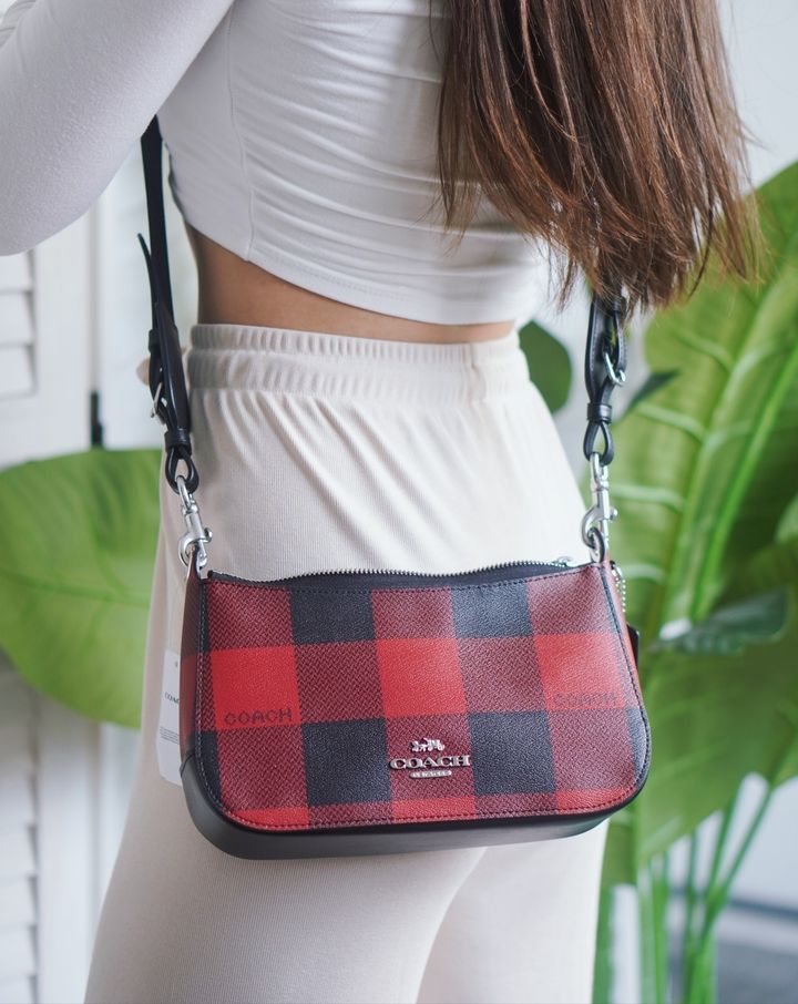 JuzBeauty-JuzBeautyMalaysia-JuzPretty-Authentic-Kbeauty-Malaysia-Skin-Care-Cosmetics-Jbeauty-Health-Care-korean-streetwear-COACH C6818 Jes Baguette With Buffalo Plaid Print 麻将包