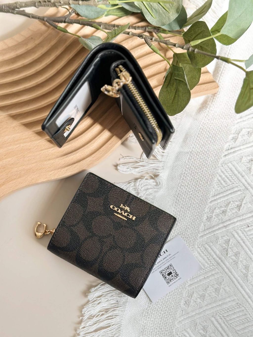 JuzBeauty-JuzBeautyMalaysia-JuzPretty-Authentic-Kbeauty-Malaysia-Skin-Care-Cosmetics-Jbeauty-Health-Care-korean-streetwear-COACH C3309 Snap Wallet In Signature Canvas Brown Black 多功能钱包5.jpg