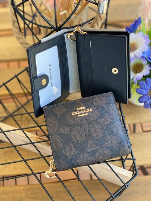 JuzBeauty-JuzBeautyMalaysia-JuzPretty-Authentic-Kbeauty-Malaysia-Skin-Care-Cosmetics-Jbeauty-Health-Care-korean-streetwear-COACH C3309 Snap Wallet In Signature Canvas Brown Black 多功能钱包1.jpg