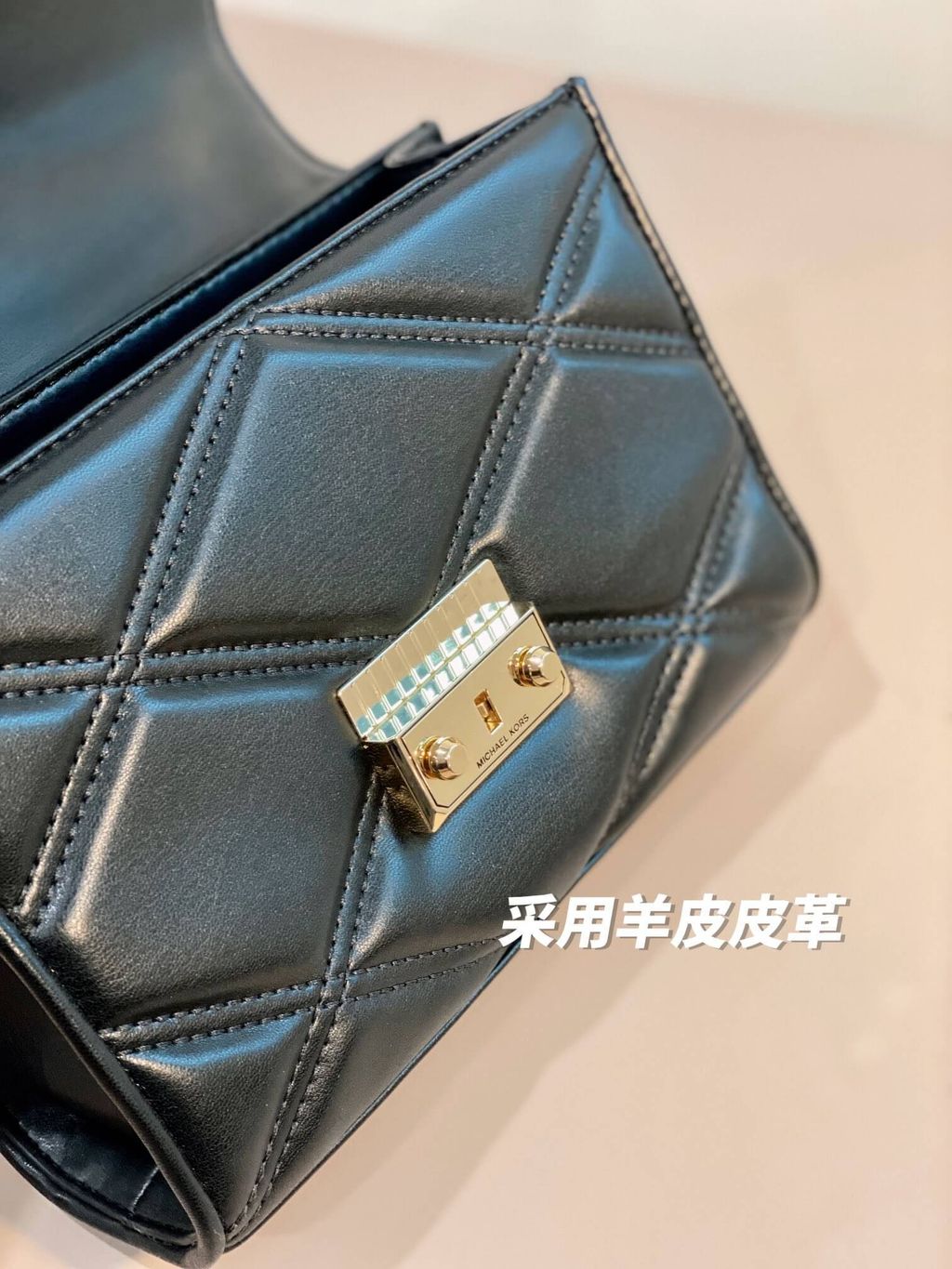 JuzBeauty-JuzBeautyMalaysia-JuzPretty-Authentic-Kbeauty-Malaysia-Skin-Care-Cosmetics-Jbeauty-Health-Care-korean-streetwear-MK MICHAEL KORS 35S2GNRL2U Serena Medium Flap Shoulder Bag Black 链条包5