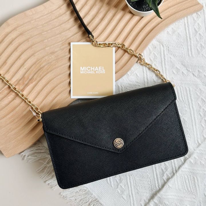 JuzBeauty-JuzBeautyMalaysia-JuzPretty-Authentic-Kbeauty-Malaysia-Skin-Care-Cosmetics-Jbeauty-Health-Care-korean-streetwear-MK MICHAEL KORS 35S3GTVC5L Small Saffiano Leather Envelope Crossbody Bag In Black 斜挎包6