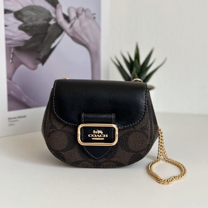 JuzBeauty-JuzBeautyMalaysia-JuzPretty-Authentic-Kbeauty-Malaysia-Skin-Care-Cosmetics-Jbeauty-Health-Care-korean-streetwear-COACH CK439 Morgan Card Case On A Chain In Signature Canvas In Brown Black 斜挎包3