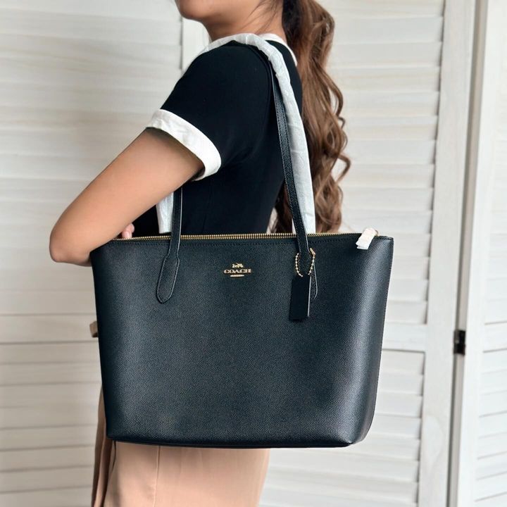 COACH 4454 Zip Top Tote In Crossgrain Leather In Black 托特包1
