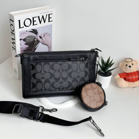 JuzBeauty_JuzBeautyMalaysia_JuzPretty_Authentic_Kbeauty_Malaysia_Skin_Care_Cosmetics_Jbeauty_Health_Care_korean_streetwear_US_Luxury_COACH C5598 Holden Crossbody Sig Charcoal Black Multi 斜挎包1