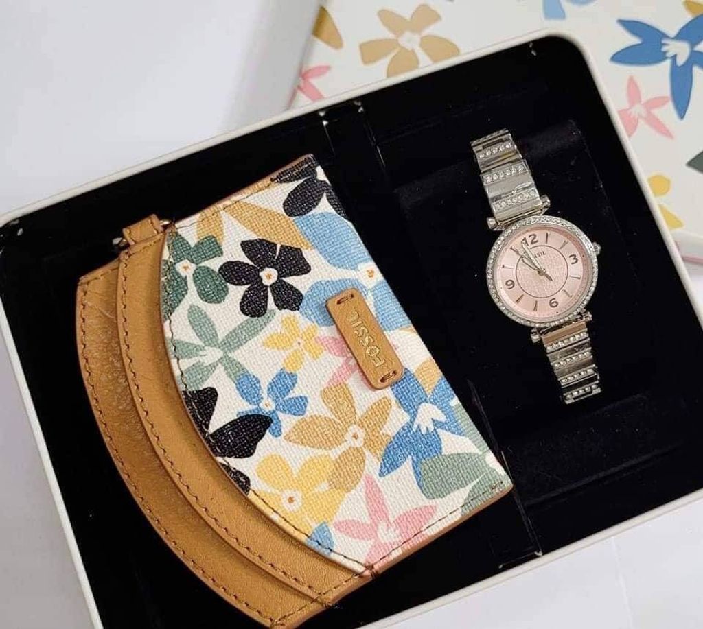 JuzBeauty_JuzBeautyMalaysia_JuzPretty_Authentic_Kbeauty_Malaysia_Skin_Care_Cosmetics_Jbeauty_Health_Care_korean_streetwear_US_Luxury_FOSSIL ES5182SET Carlie Three-Hand Stainless Steel Watch and Card Case Box Set 女士手表9