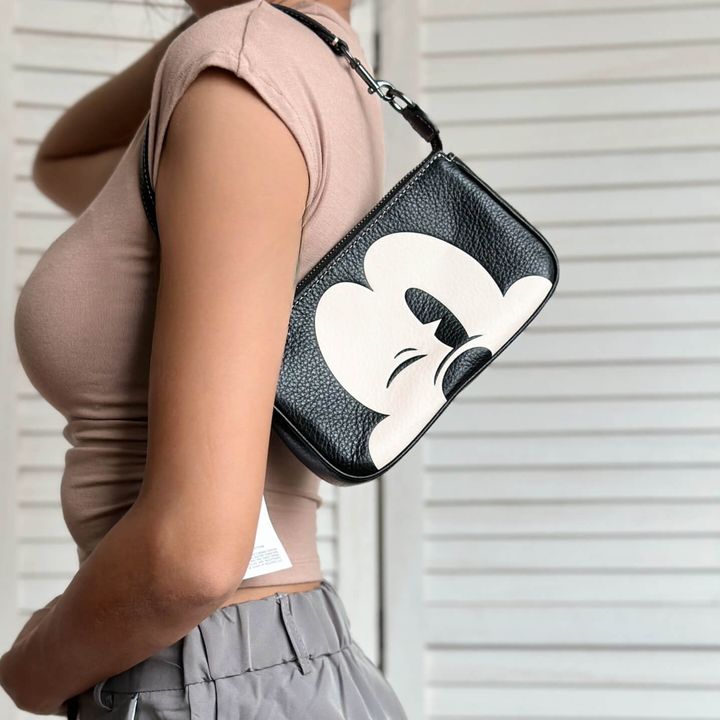 JuzBeauty_JuzBeautyMalaysia_JuzPretty_Authentic_Kbeauty_Malaysia_Skin_Care_Cosmetics_Jbeauty_Health_Care_korean_streetwear_US_Luxury_COACH X DISNEY CN506 Nolita 19 With Wink Mickey Mouse Black Multi 麻将包2