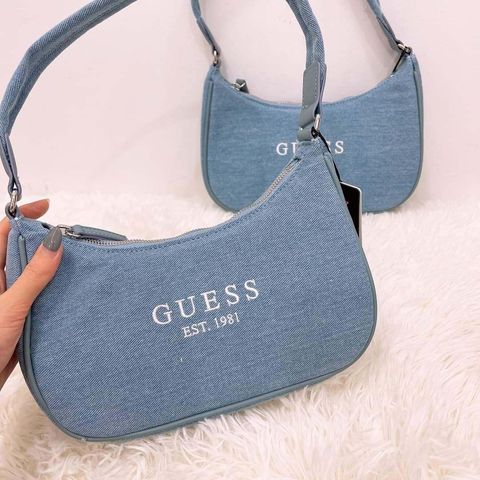 JuzBeauty-JuzBeautyMalaysia-JuzPretty-Authentic-Kbeauty-Malaysia-Skin-Care-Cosmetics-Jbeauty-Health-Care-korean-streetwear-GUESS Hobo Bag 腋下包13