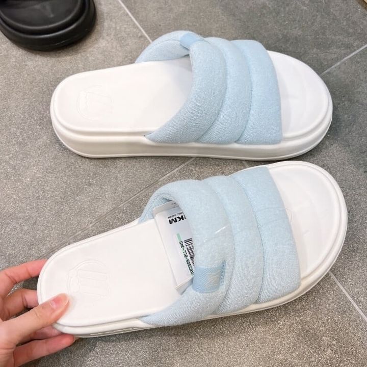 JuzBeauty-JuzBeautyMalaysia-JuzPretty-Authentic-Kbeauty-Malaysia-Skin-Care-Cosmetics-Jbeauty-Health-Care-korean-streetwear-MARKM Embo Mellow Slide 云朵鞋4
