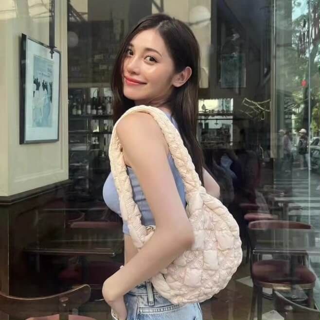 JuzBeauty-JuzBeautyMalaysia-JuzPretty-Authentic-Kbeauty-Malaysia-Skin-Care-Cosmetics-Jbeauty-Health-Care-korean-streetwear-Carlyn SOFT M H71307020 云朵包3