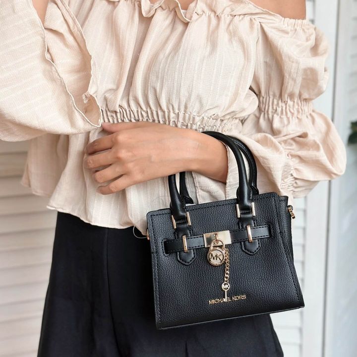 JuzBeauty_JuzBeautyMalaysia_JuzPretty_Authentic_Kbeauty_Malaysia_Skin_Care_Cosmetics_Jbeauty_Health_Care_korean_streetwear_US_Luxury_MICHAEL KORS 35H3GHMC0L Hamilton Extra-small Leather Satchel In Black 单肩包2