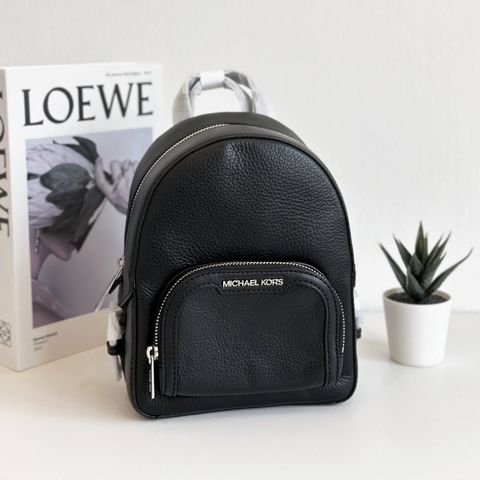 JuzBeauty_JuzBeautyMalaysia_JuzPretty_Authentic_Kbeauty_Malaysia_Skin_Care_Cosmetics_Jbeauty_Health_Care_korean_streetwear_US_Luxury_MICHAEL KORS 35T2S8TB1L Jaycee Mini Pebbled Leather Backpack In Black 迷你背包3