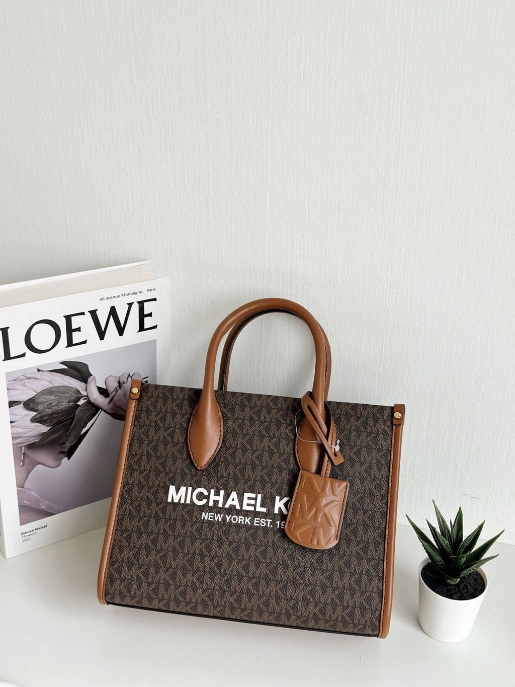 JuzBeauty_JuzBeautyMalaysia_JuzPretty_Authentic_Kbeauty_Malaysia_Skin_Care_Cosmetics_Jbeauty_Health_Care_korean_streetwear_US_Luxury_MICHAEL KORS 35F2G7ZC5B Mirella Small Shopper Crossbody In Brown 托特包4.jpg