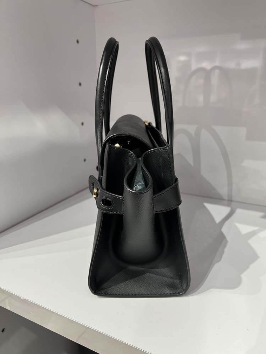 JuzBeauty_JuzBeautyMalaysia_JuzPretty_Authentic_Kbeauty_Malaysia_Skin_Care_Cosmetics_Jbeauty_Health_Care_korean_streetwear_US_Luxury_MICHAEL KORS 35S2GNMS9L Carmen Flap Satchel In Black 手提包1.jpg