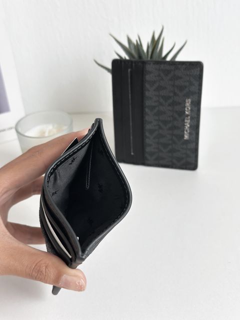 JuzBeauty_JuzBeautyMalaysia_JuzPretty_Authentic_Kbeauty_Malaysia_Skin_Care_Cosmetics_Jbeauty_Health_Care_korean_streetwear_US_Luxury_MICHAEL KORS 36U9LCRD1B Cooper Tall Card Case Black 男士卡包5.jpg