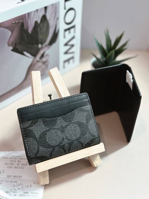 JuzBeauty_JuzBeautyMalaysia_JuzPretty_Authentic_Kbeauty_Malaysia_Skin_Care_Cosmetics_Jbeauty_Health_Care_korean_streetwear_US_Luxury_COACH 91660 Magnetic Card Case In Signature Canvas Black 男士卡包6.jpg