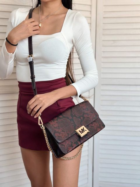 JuzBeauty_JuzBeautyMalaysia_JuzPretty_Authentic_Kbeauty_Malaysia_Skin_Care_Cosmetics_Jbeauty_Health_Care_korean_streetwear_US_Luxury_MICHAEL KORS 35F1G6SL3G Sonia Medium Snake Embossed Faux Laether Shoulder Bag In Merlot 法棍包5.jpg