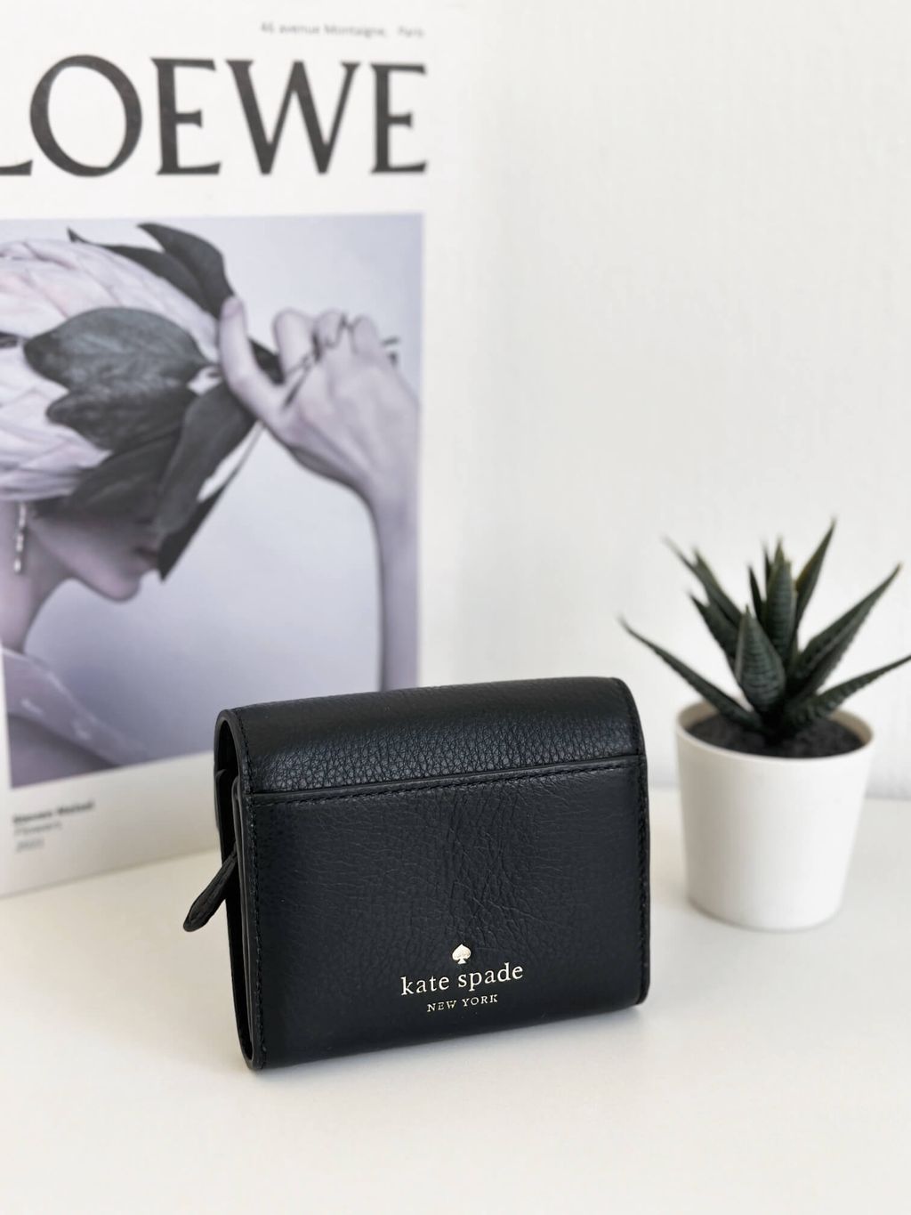 JuzBeauty_JuzBeautyMalaysia_JuzPretty_Authentic_Kbeauty_Malaysia_Skin_Care_Cosmetics_Jbeauty_Health_Care_korean_streetwear_US_Luxury_KATE SPADE K6026 Marti Small Flap Wallet In Black 女士钱包3.jpg