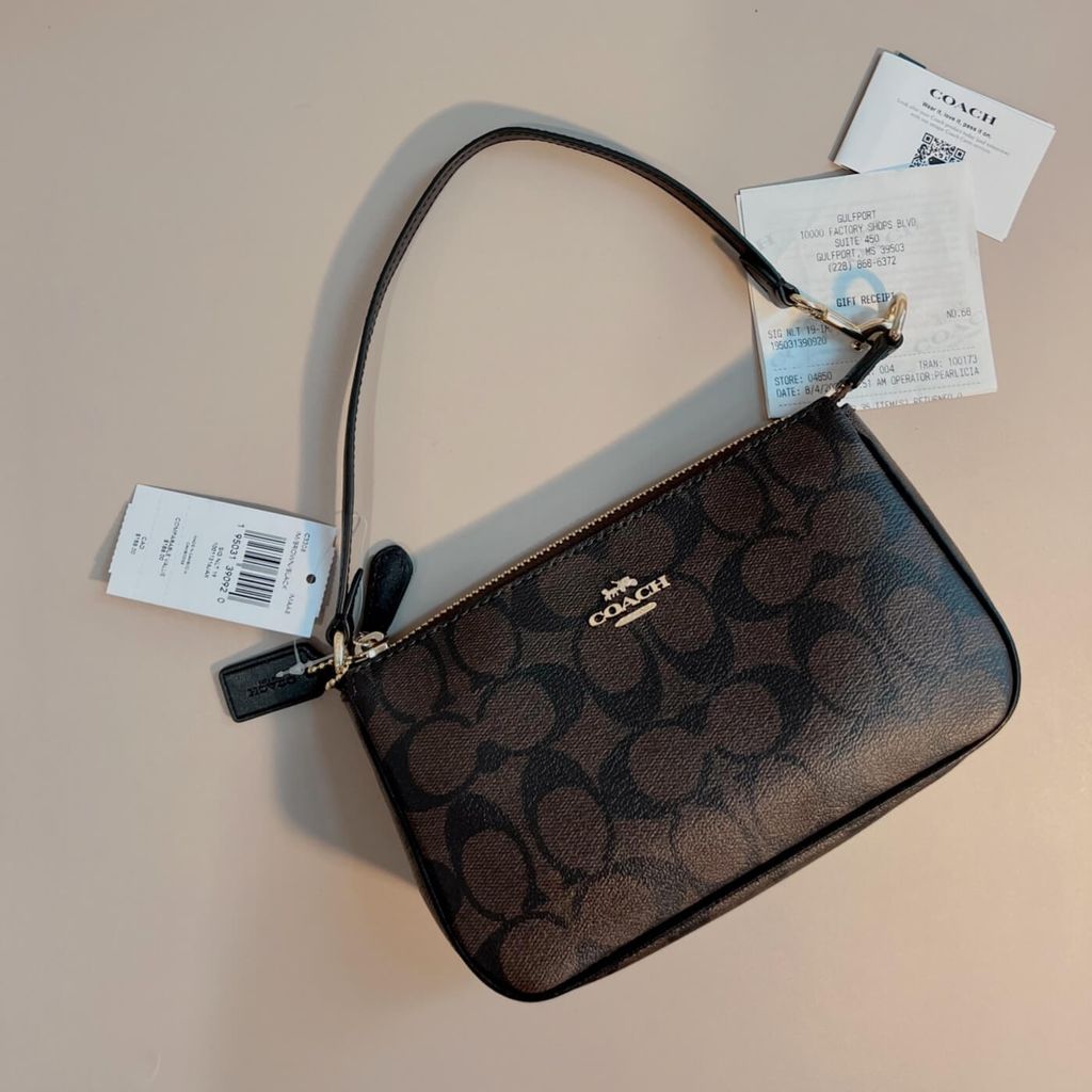 JuzBeauty_JuzBeautyMalaysia_JuzPretty_Authentic_Kbeauty_Malaysia_Skin_Care_Cosmetics_Jbeauty_Health_Care_korean_streetwear_US_Luxury_COACH C3308 Nolita 19 In Signature Canvas In Brown Black 麻将包2