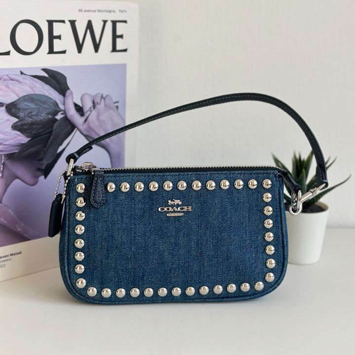 JuzBeauty_JuzBeautyMalaysia_JuzPretty_Authentic_Kbeauty_Malaysia_Skin_Care_Cosmetics_Jbeauty_Health_Care_korean_streetwear_US_Luxury_COACH Nolita 19 with Rivets in Denim 麻将包2