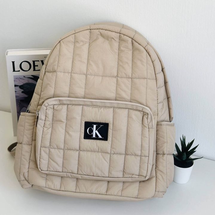 JuzBeauty-JuzBeautyMalaysia-JuzPretty-Authentic-Kbeauty-Malaysia-Skin-Care-Cosmetics-Jbeauty-Health-Care-korean-streetwear-CALVIN KLEIN 36200806232 Backpack in Khaki 背包2