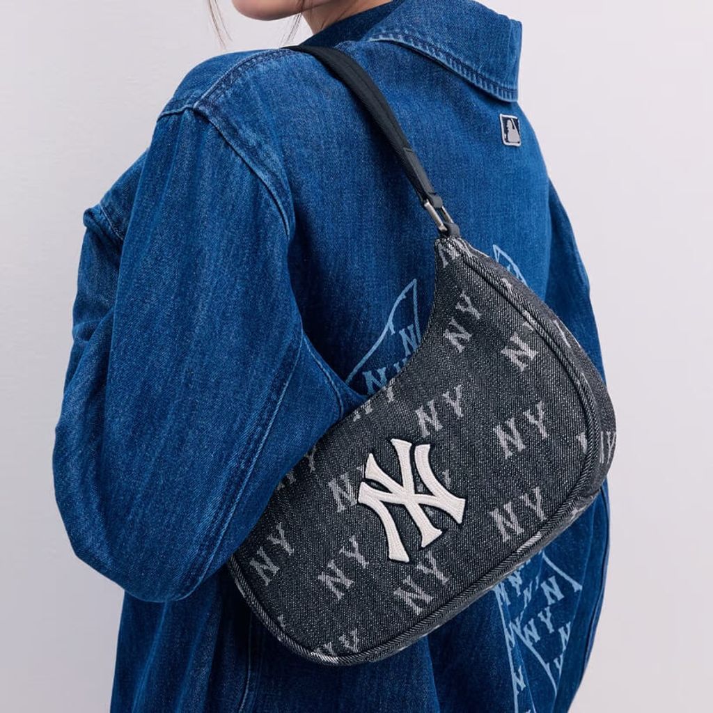 JuzBeauty-JuzBeautyMalaysia-JuzPretty-Authentic-Kbeauty-Malaysia-Skin-Care-Cosmetics-Jbeauty-Health-Care-korean-streetwear-MLB Classic Monogram Denim Hobo Bag New York Yankees 牛仔腋下包5