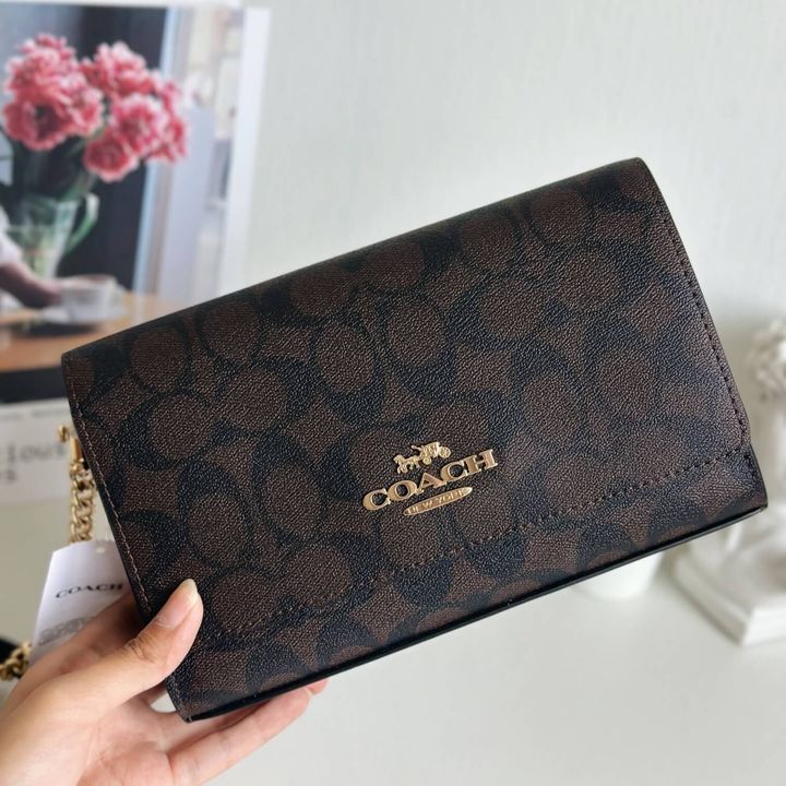 JuzBeauty_JuzBeautyMalaysia_JuzPretty_Authentic_Kbeauty_Malaysia_Skin_Care_Cosmetics_Jbeauty_Health_Care_korean_streetwear_US_Luxury_COACH CP033 Flap Crossbody In Signature Canvas In Brown Black 斜挎包1