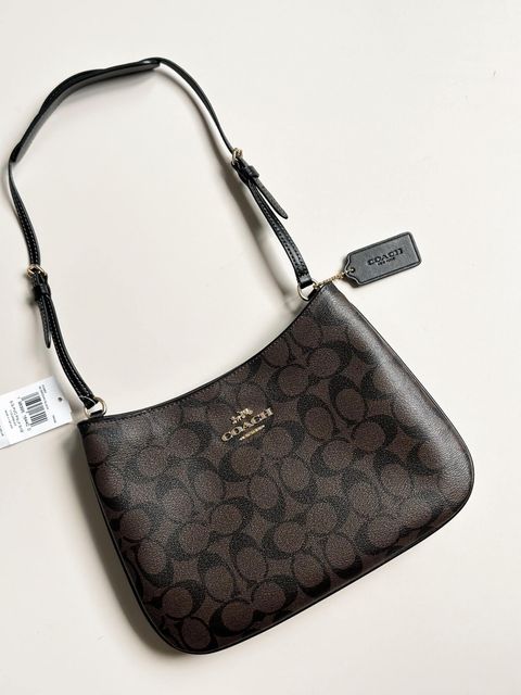 JuzBeauty_JuzBeautyMalaysia_JuzPretty_Authentic_Kbeauty_Malaysia_Skin_Care_Cosmetics_Jbeauty_Health_Care_korean_streetwear_US_Luxury_COACH CO953 Penelope Shoulder Bag In Signature Canvas In Brown Black 腋下包6