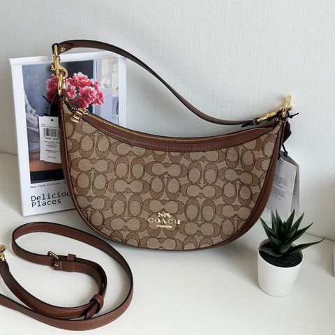 JuzBeauty_JuzBeautyMalaysia_JuzPretty_Authentic_Kbeauty_Malaysia_Skin_Care_Cosmetics_Jbeauty_Health_Care_korean_streetwear_US_Luxury_COACH CO997 Aria Shoulder Bag In Signature Jacquard In Saddle Multi 单肩包4