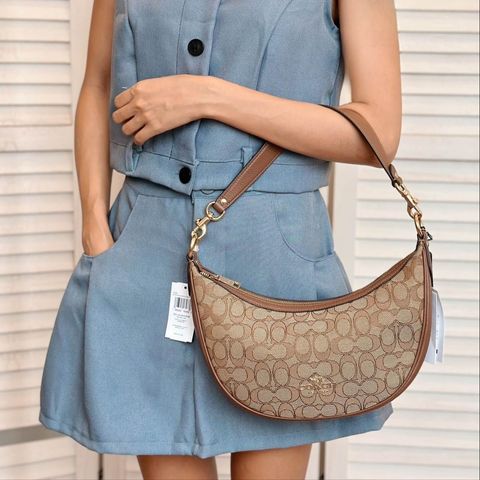 JuzBeauty_JuzBeautyMalaysia_JuzPretty_Authentic_Kbeauty_Malaysia_Skin_Care_Cosmetics_Jbeauty_Health_Care_korean_streetwear_US_Luxury_COACH CO997 Aria Shoulder Bag In Signature Jacquard In Saddle Multi 单肩包3