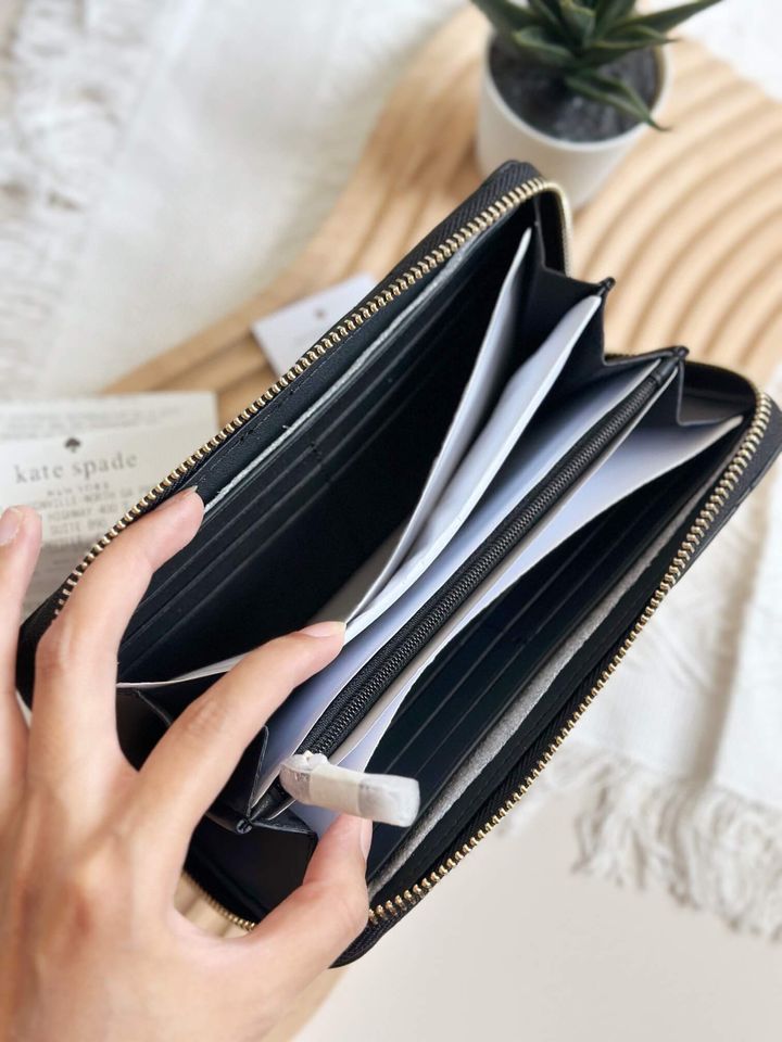 JuzBeauty_JuzBeautyMalaysia_JuzPretty_Authentic_Kbeauty_Malaysia_Skin_Care_Cosmetics_Jbeauty_Health_Care_korean_streetwear_US_Luxury_KATE SPADE KA590 Carey Smooth Quilted Leather Large Continental Wallet In Black 女款长钱包2.jpg