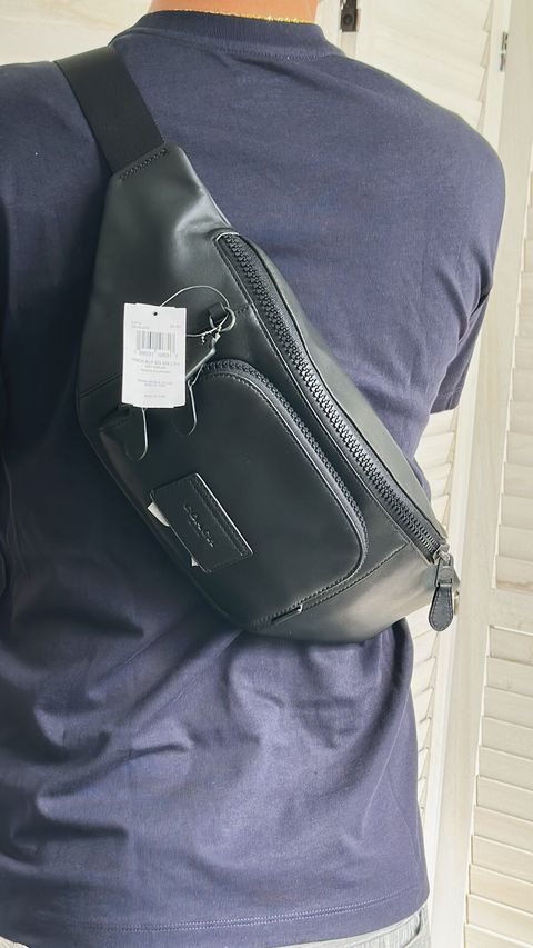 JuzBeauty_JuzBeautyMalaysia_JuzPretty_Authentic_Kbeauty_Malaysia_Skin_Care_Cosmetics_Jbeauty_Health_Care_korean_streetwear_US_Luxury_COACH C2716 Track Belt Bag 男士胸包3.jpg