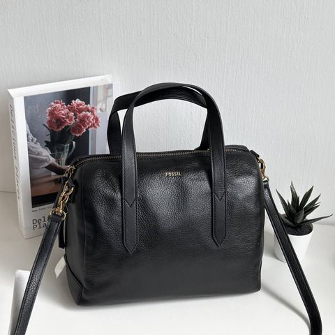JuzBeauty_JuzBeautyMalaysia_JuzPretty_Authentic_Kbeauty_Malaysia_Skin_Care_Cosmetics_Jbeauty_Health_Care_korean_streetwear_US_Luxury_FOSSIL SHB1978001 Sydney Satchel In Black 波士顿包4