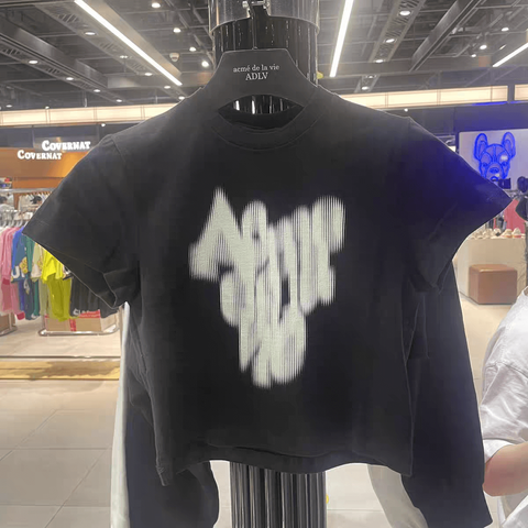 JuzBeauty-JuzBeautyMalaysia-JuzPretty-Authentic-Kbeauty-Malaysia-Skin-Care-Cosmetics-Jbeauty-Health-Care-korean-streetwear-ADLV Blur Logo Crop Short Sleeve T-Shirt 短版上衣3