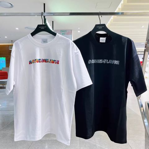 JuzBeauty-JuzBeautyMalaysia-JuzPretty-Authentic-Kbeauty-Malaysia-Skin-Care-Cosmetics-Jbeauty-Health-Care-korean-streetwear-ADLV Bear Doll Fuzzy Rabbit Short Sleeve T-Shirt 上衣3