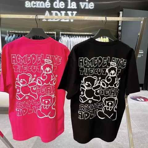 JuzBeauty-JuzBeautyMalaysia-JuzPretty-Authentic-Kbeauty-Malaysia-Skin-Care-Cosmetics-Jbeauty-Health-Care-korean-streetwear-ADLV Bear Friends Doodle Artwork Short Sleeve T-Shirt 上衣5