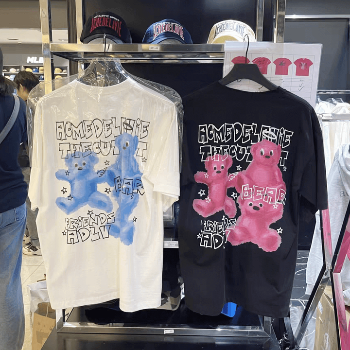 JuzBeauty-JuzBeautyMalaysia-JuzPretty-Authentic-Kbeauty-Malaysia-Skin-Care-Cosmetics-Jbeauty-Health-Care-korean-streetwear-ADLV Crayon Three Bear Artwork Short Sleeve T-Shirt 上衣1