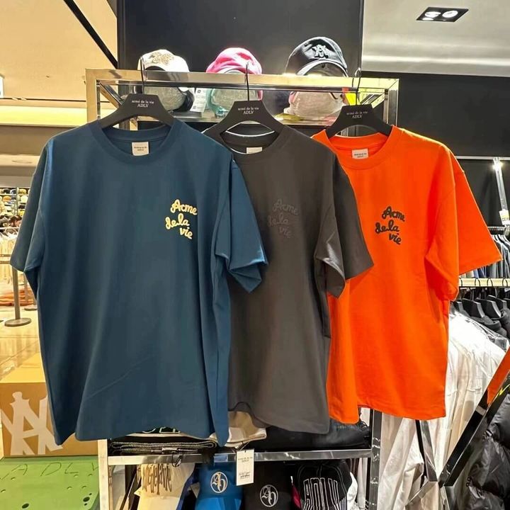 JuzBeauty-JuzBeautyMalaysia-JuzPretty-Authentic-Kbeauty-Malaysia-Skin-Care-Cosmetics-Jbeauty-Health-Care-korean-streetwear-ADLV Embossing Script Logo Short Sleeve T-Shirt 上衣11