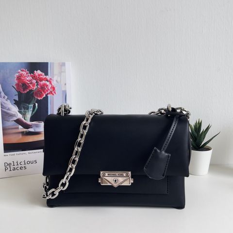 JuzBeauty_JuzBeautyMalaysia_JuzPretty_Authentic_Kbeauty_Malaysia_Skin_Care_Cosmetics_Jbeauty_Health_Care_korean_streetwear_US_Luxury_MICHAEL KORS 35S3S0EF8O Cece Medium Faux Leather Shoulder Bag In Black 单肩包4
