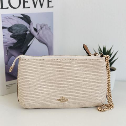 JuzBeauty_JuzBeautyMalaysia_JuzPretty_Authentic_Kbeauty_Malaysia_Skin_Care_Cosmetics_Jbeauty_Health_Care_korean_streetwear_US_Luxury_COACH C8725 Large Wristlet 19 With Dreamy Veggie Horse And Carriage In Natural Multi 手拿包2