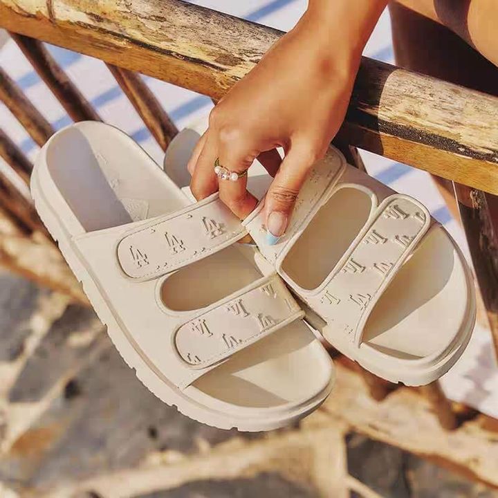 JuzBeauty-JuzBeautyMalaysia-JuzPretty-Authentic-Kbeauty-Malaysia-Skin-Care-Cosmetics-Jbeauty-Health-Care-korean-streetwear-MLB Chunky Bouncer Two-Strap Slide 拖鞋 3ALPCBT3312