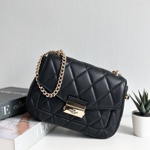 JuzBeauty_JuzBeautyMalaysia_JuzPretty_Authentic_Kbeauty_Malaysia_Skin_Care_Cosmetics_Jbeauty_Health_Care_korean_streetwear_US_Luxury_KATE SPADE KA767 Carey Small Flap Shoulder Bag In Black 单肩包1