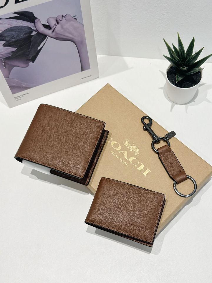 JuzBeauty_JuzBeautyMalaysia_JuzPretty_Authentic_Kbeauty_Malaysia_Skin_Care_Cosmetics_Jbeauty_Health_Care_korean_streetwear_US_Luxury_COACH F64118 CS433 Compact ID Wallet in Gift Set Dark Saddle 男款钱包卡包礼盒8