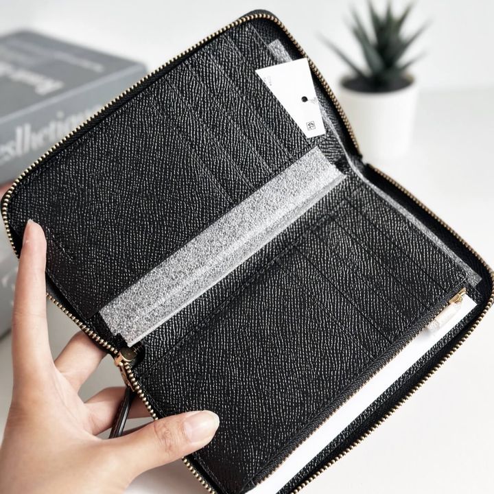 JuzBeauty_JuzBeautyMalaysia_JuzPretty_Authentic_Kbeauty_Malaysia_Skin_Care_Cosmetics_Jbeauty_Health_Care_korean_streetwear_US_Luxury_COACH CL194 Medium Zip Around Wallet In Black 女款长钱包1