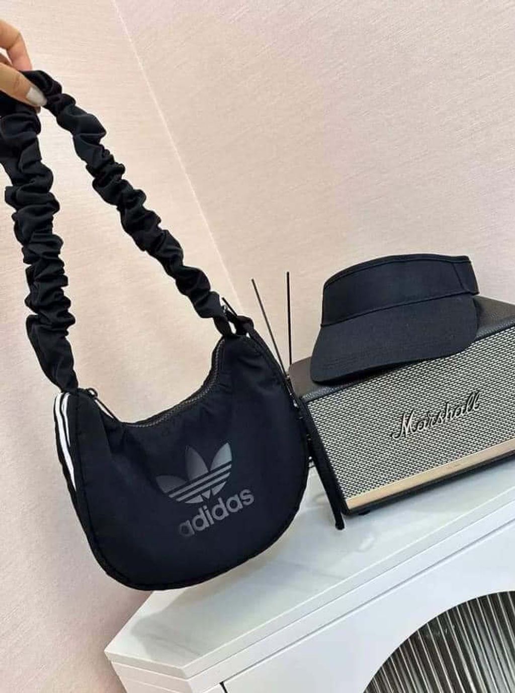 JuzBeauty-JuzBeautyMalaysia-JuzPretty-Authentic-Kbeauty-Malaysia-Skin-Care-Cosmetics-Jbeauty-Health-Care-korean-streetwear-ADIDAS Shoulder Bag 褶皱云朵包28