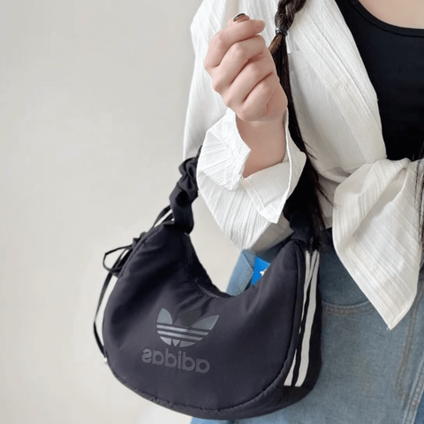 JuzBeauty-JuzBeautyMalaysia-JuzPretty-Authentic-Kbeauty-Malaysia-Skin-Care-Cosmetics-Jbeauty-Health-Care-korean-streetwear-ADIDAS Shoulder Bag 褶皱云朵包14